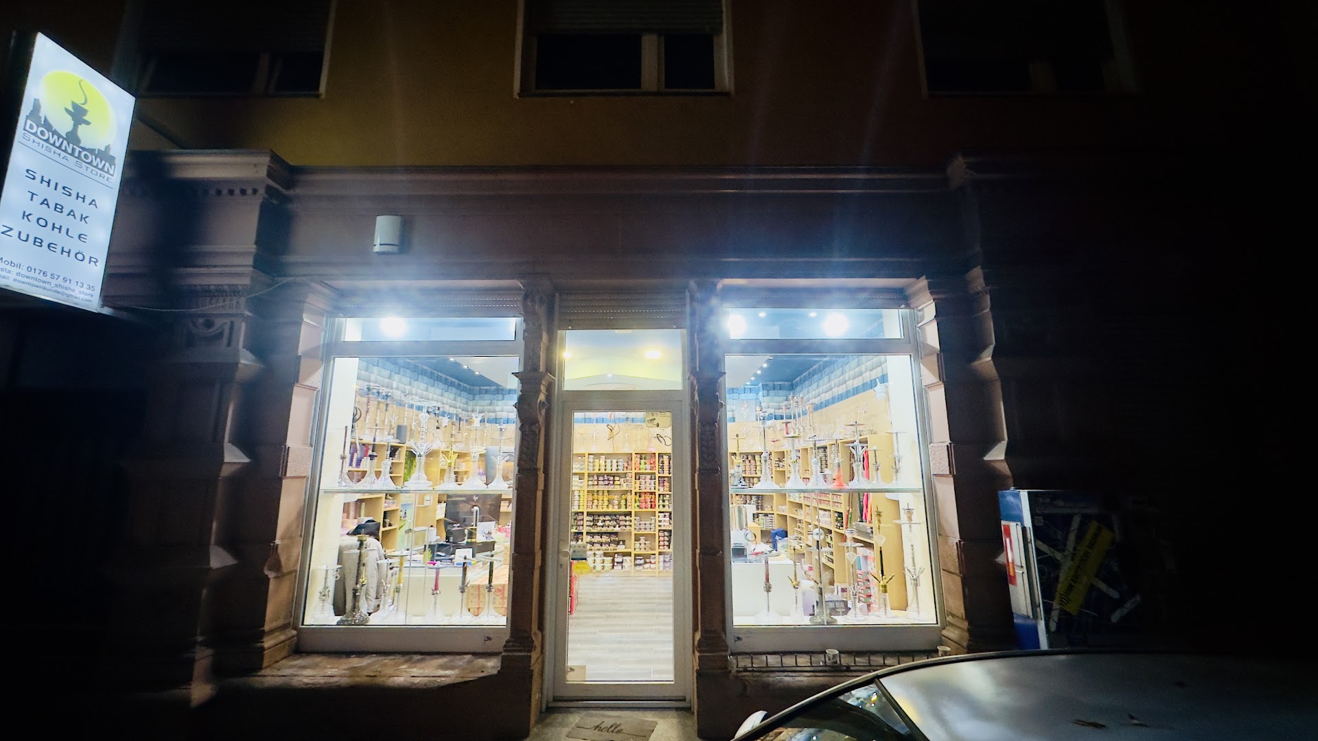 Außenansicht des DOWNTOWN SHISHA STORE in Karlsruhe